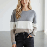 Џемпер во три бои