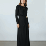 Фустан со страничен додаток