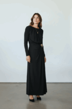 Фустан со страничен додаток